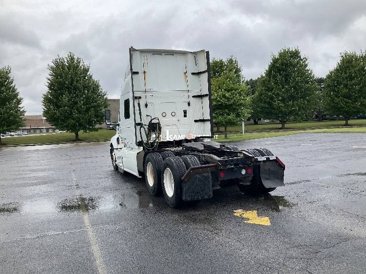 Truck Thumbnail 4