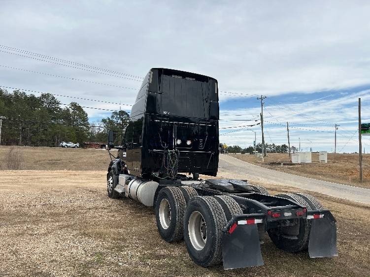 Truck Thumbnail 4