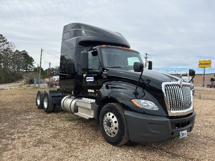 Truck Thumbnail 2