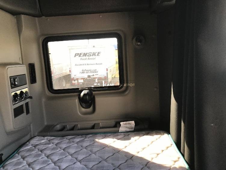 Truck Thumbnail 12