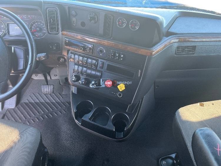 Truck Thumbnail 6