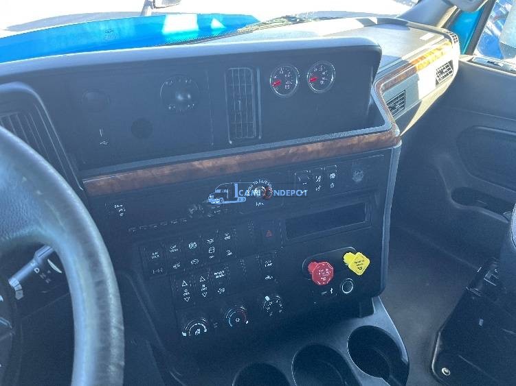 Truck Thumbnail 5