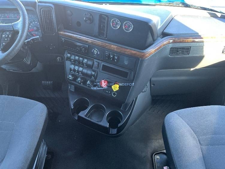 Truck Thumbnail 6