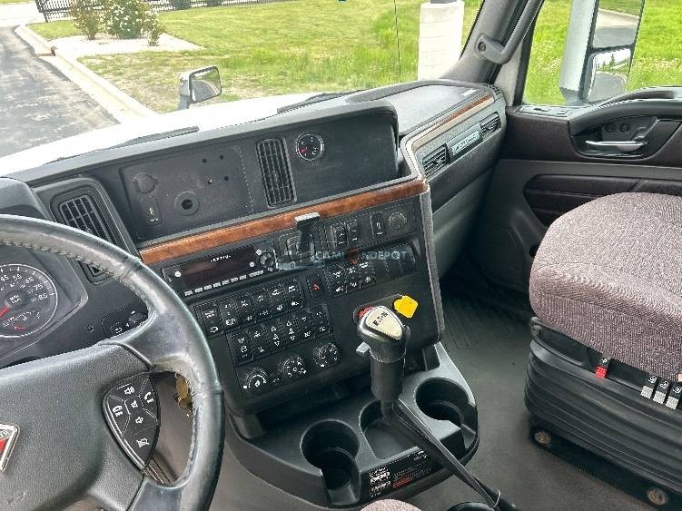 Truck Thumbnail 6