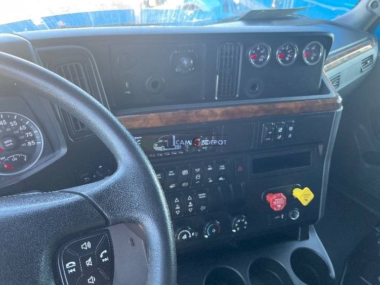 Truck Thumbnail 5