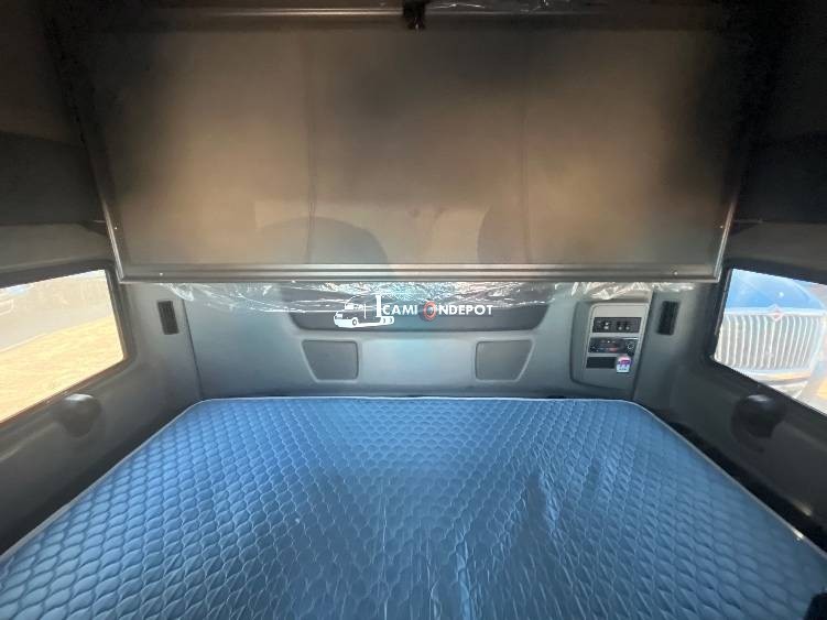 Truck Thumbnail 8