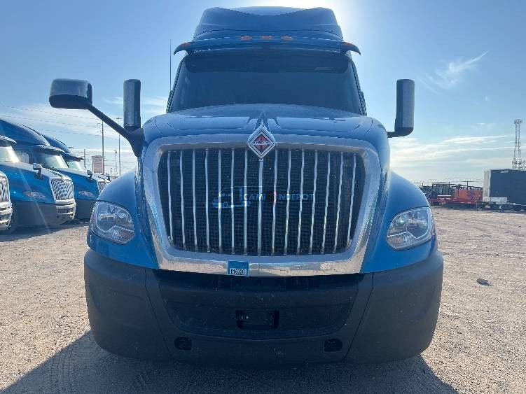 Truck Thumbnail 2