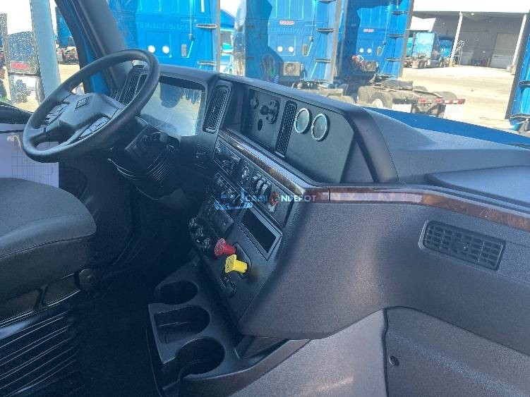 Truck Thumbnail 6