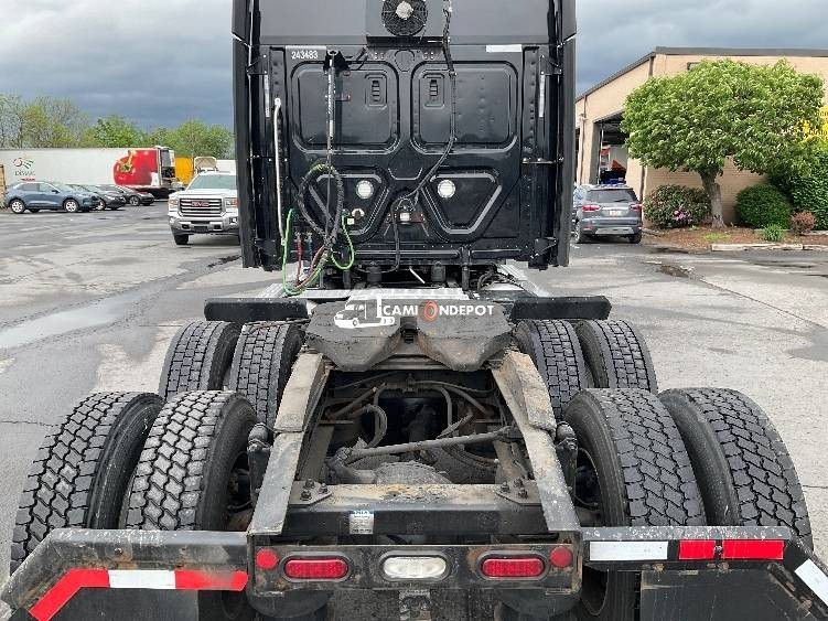 Truck Thumbnail 6