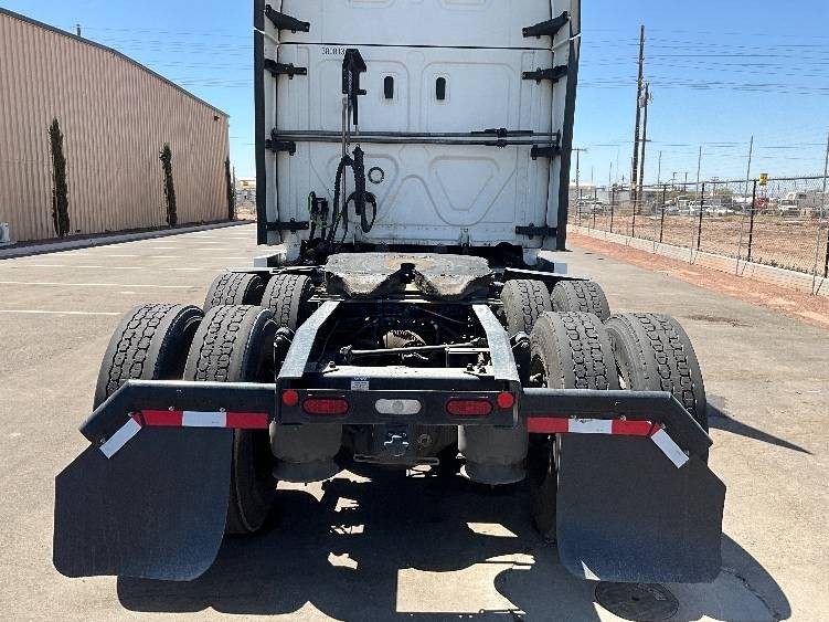Truck Thumbnail 6