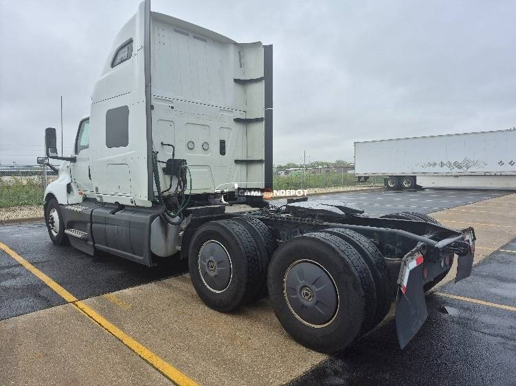 Truck Thumbnail 5