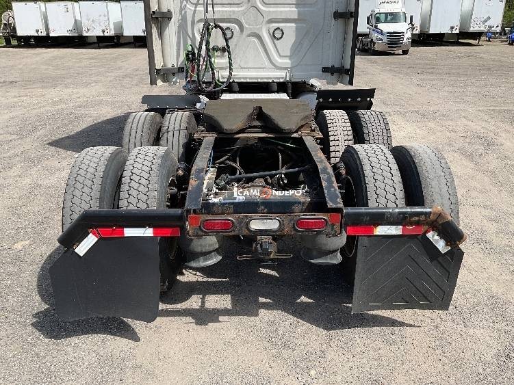 Truck Thumbnail 5