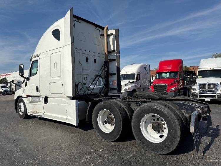 Truck Thumbnail 5