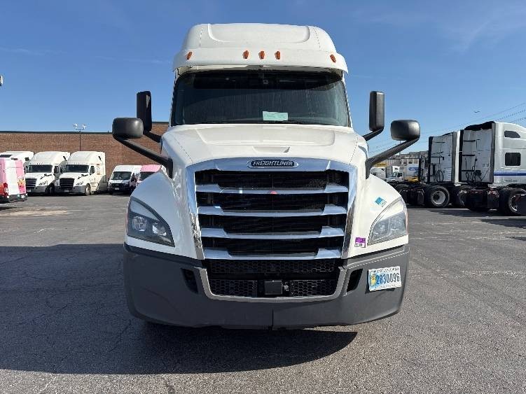 Truck Thumbnail 2