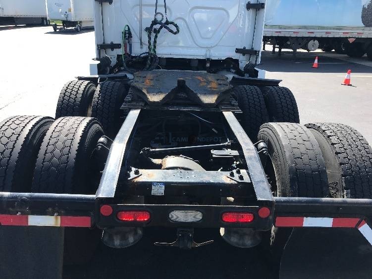 Truck Thumbnail 6