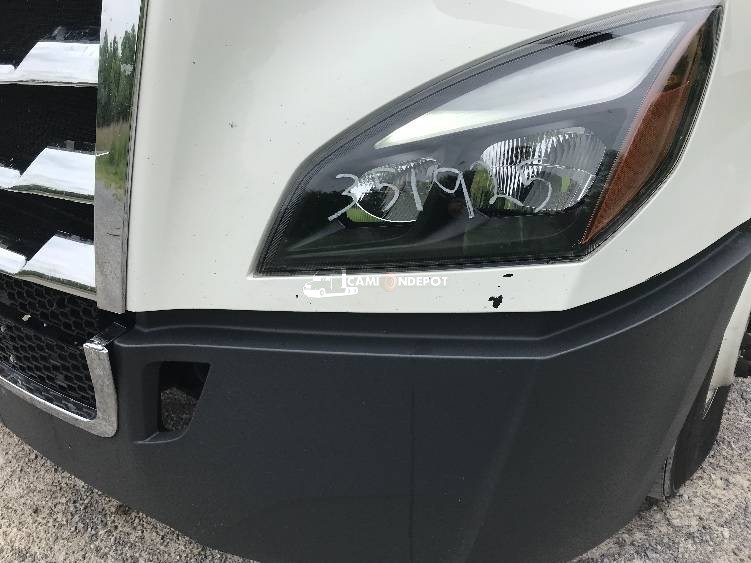Truck Thumbnail 13