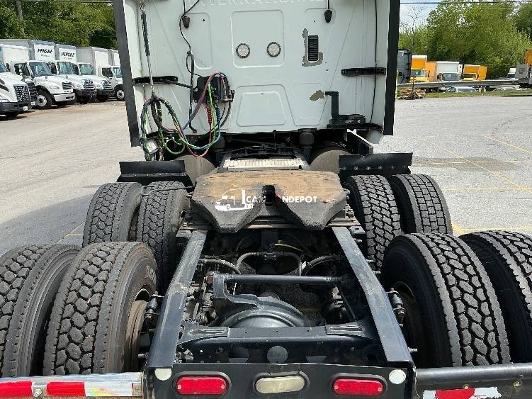 Truck Thumbnail 5