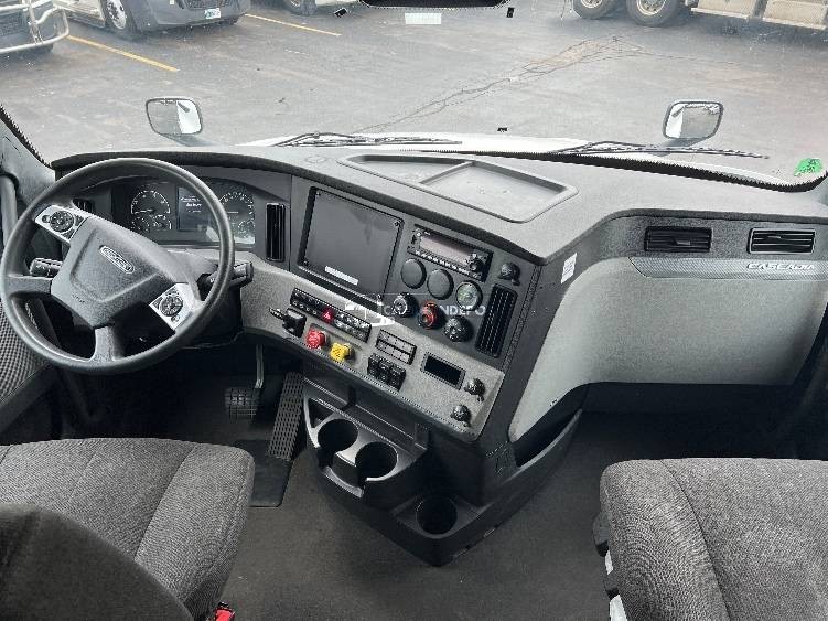 Truck Thumbnail 7