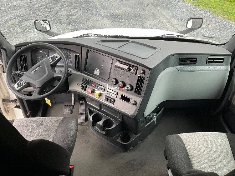 Truck Thumbnail 7