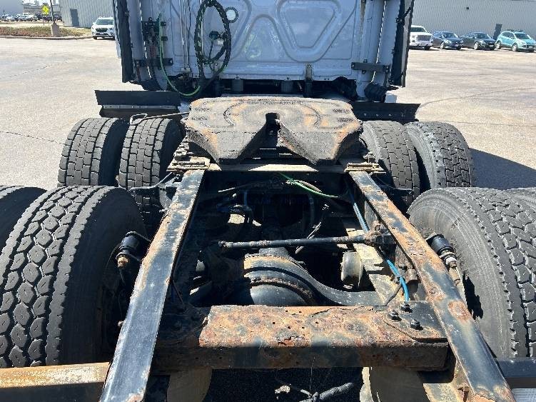 Truck Thumbnail 4