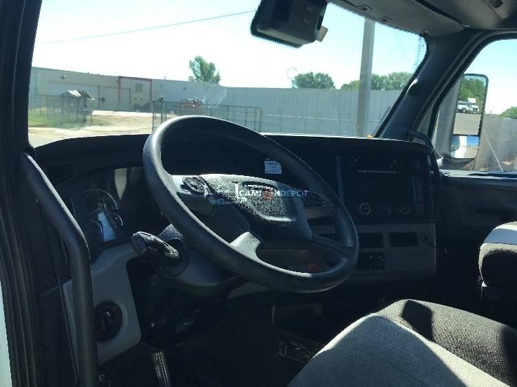 Truck Thumbnail 7
