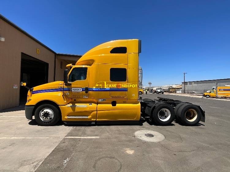 Truck Thumbnail 3
