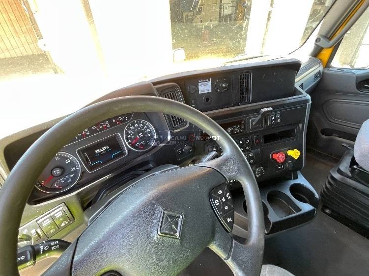 Truck Thumbnail 6