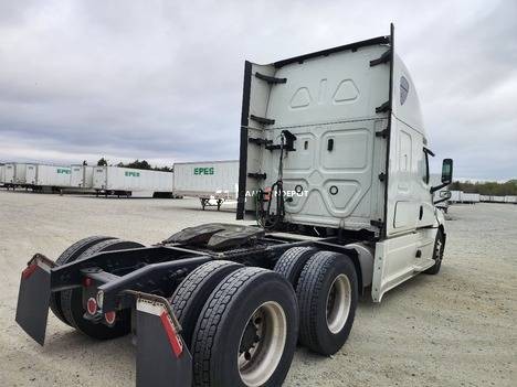 Truck Thumbnail 3