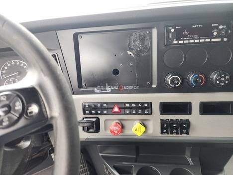 Truck Thumbnail 9