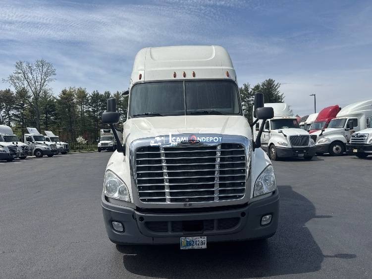 Truck Thumbnail 2