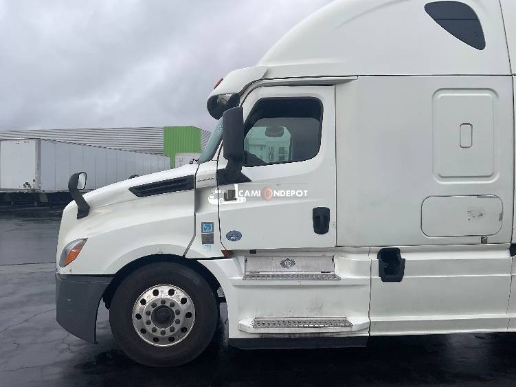 Truck Thumbnail 3