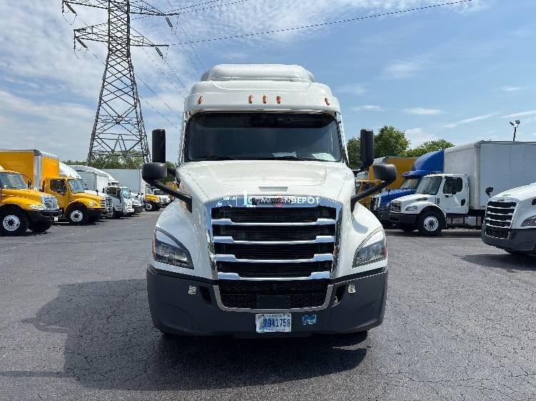 Truck Thumbnail 2