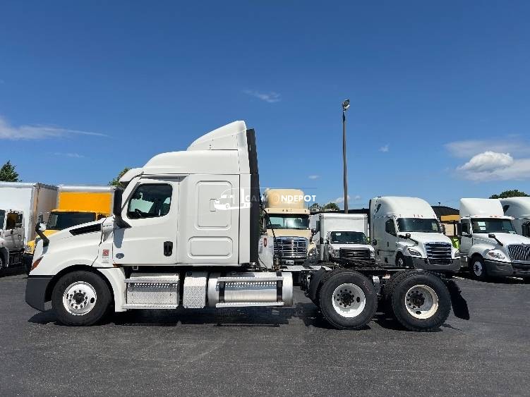 Truck Thumbnail 3