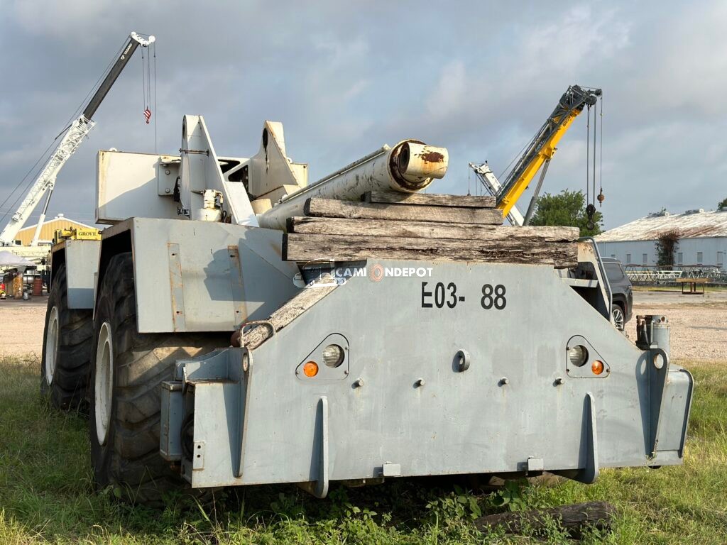Truck Thumbnail 2