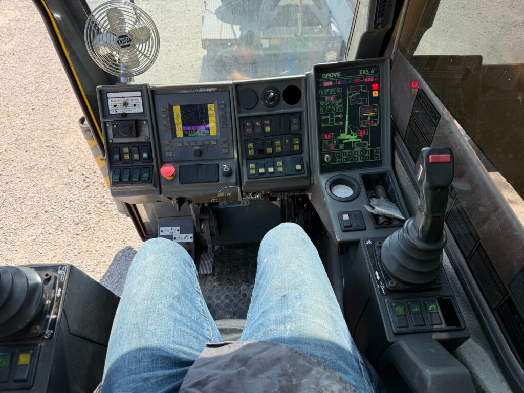 Truck Thumbnail 4