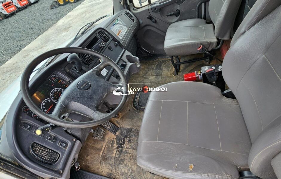 Truck Thumbnail 4