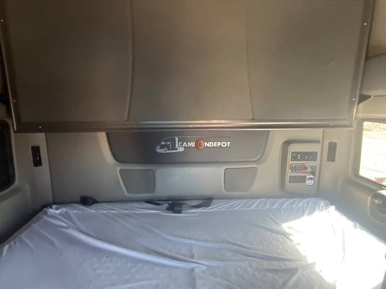 Truck Thumbnail 9