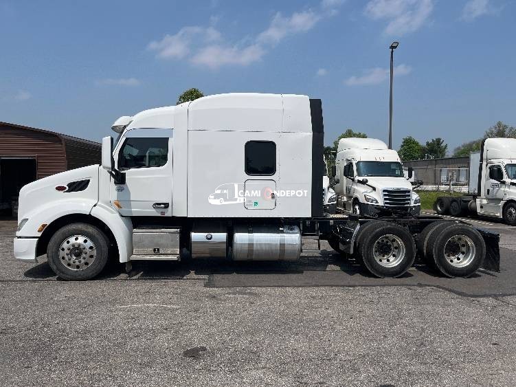 Truck Thumbnail 4