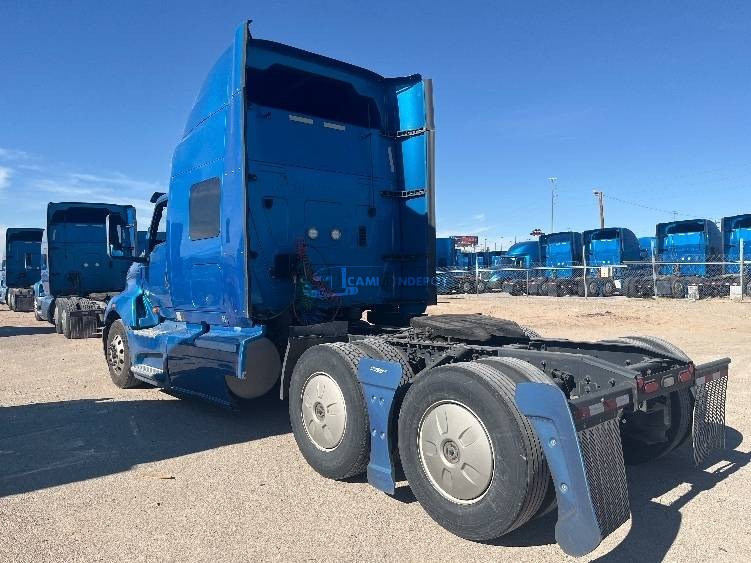 Truck Thumbnail 4