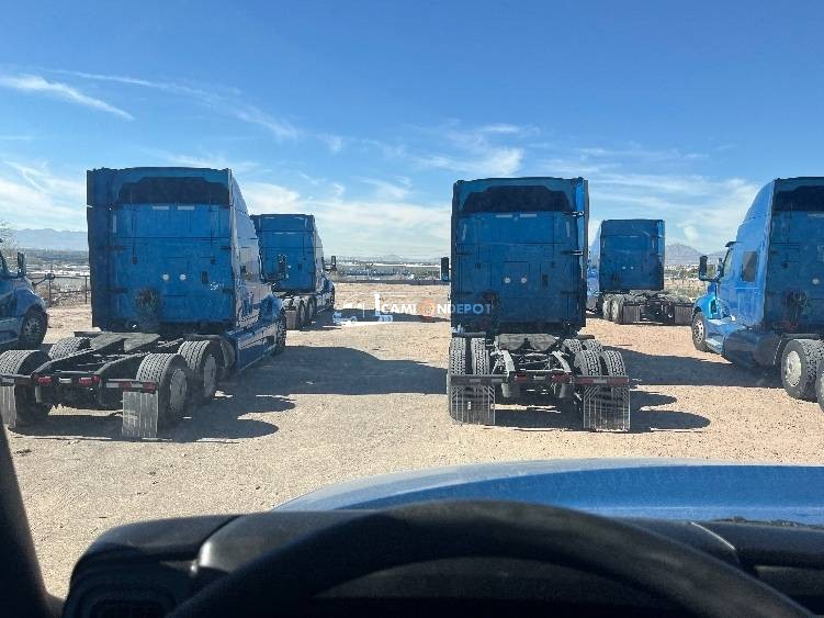 Truck Thumbnail 5