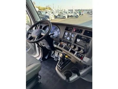 Truck Thumbnail 6