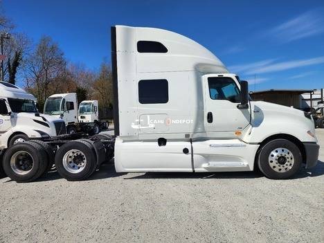 Truck Thumbnail 3