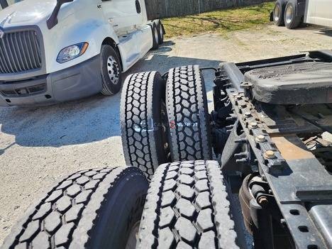Truck Thumbnail 14