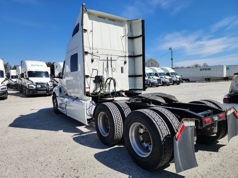 Truck Thumbnail 3