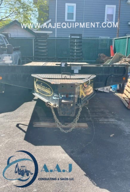 Truck Thumbnail 2