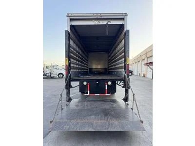 Truck Thumbnail 5