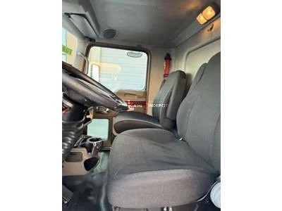 Truck Thumbnail 7