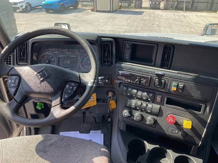 Truck Thumbnail 7