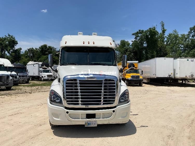 Truck Thumbnail 2