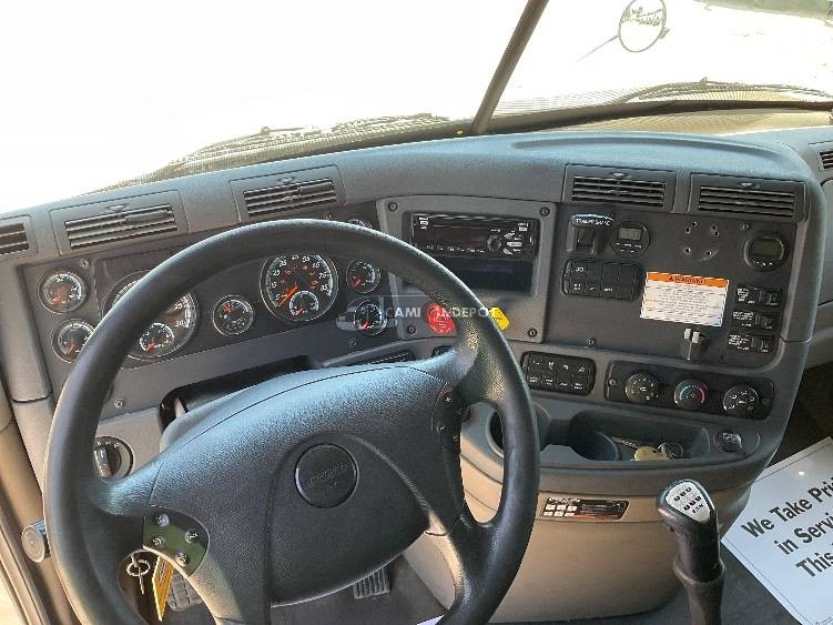 Truck Thumbnail 8